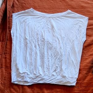 P'tula Open Back Tee